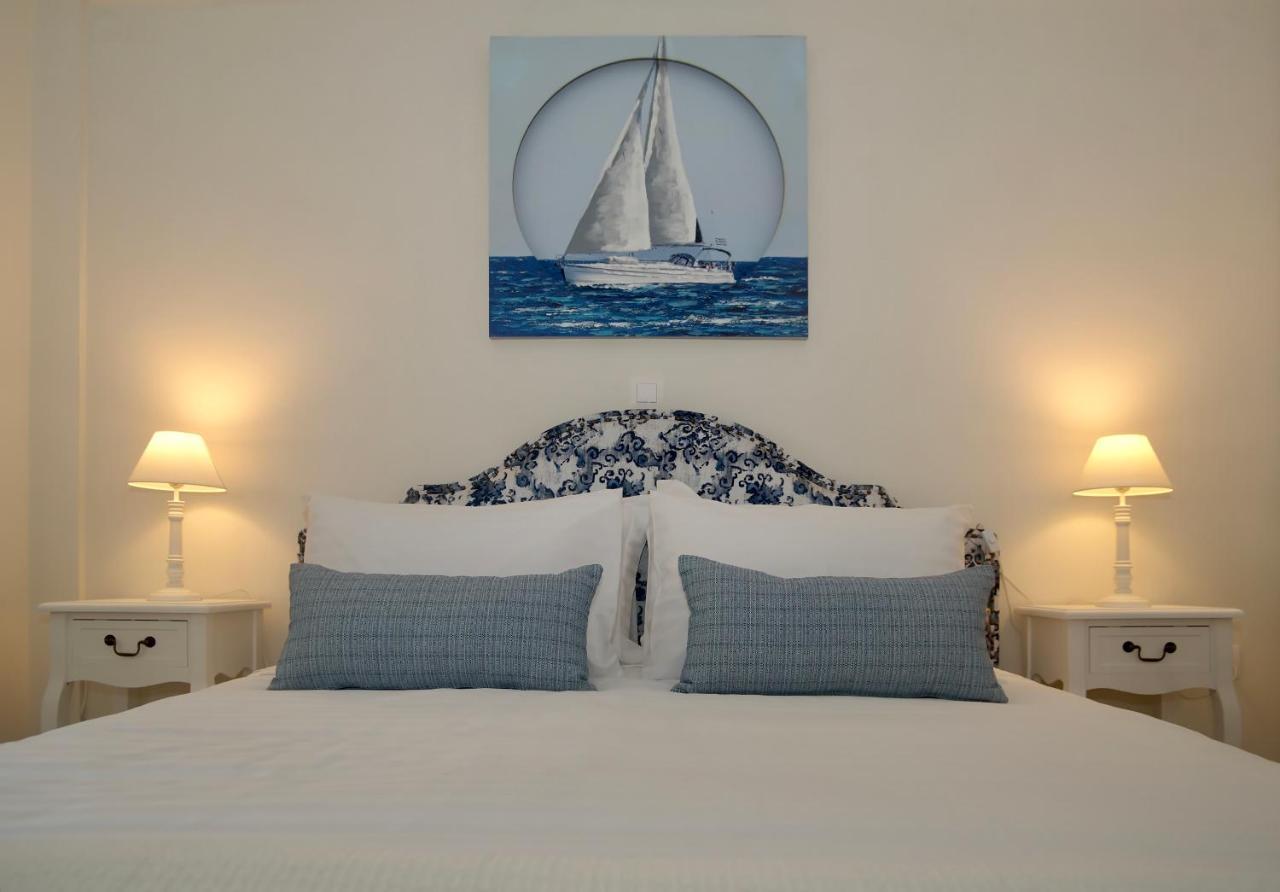 The Bluehouse - Spacious Top Floor Flat With Parking, By Mon Repos Beach Corfu  Exteriör bild